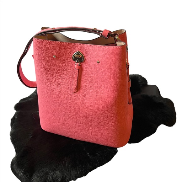 Kate spade NWT light pink and golden shoulder purse